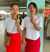 HEINGANG, APR 19 (UNI):- First time voters showing a mark of indelible ink after casting their votes at a polling booth during the 1st Phase of General Elections-2024 at Laipham Khunou, Heingang, in Manipur on Friday. UNI PHOTO-275U