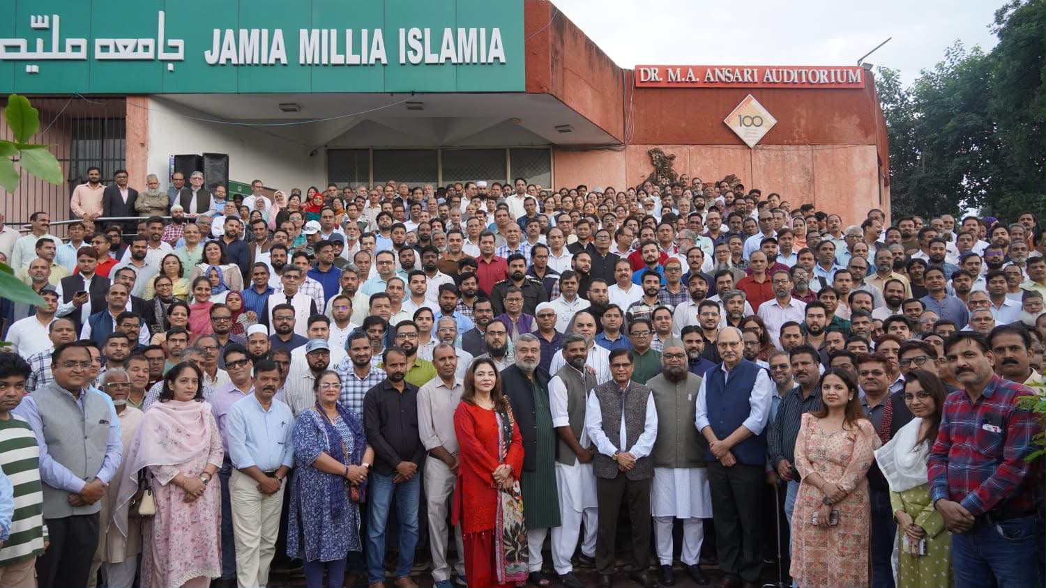 जामिया में छात्रों के साथ गतिरोध खत्म करने पर कर्मचारियों ने की प्रशासन की सराहना