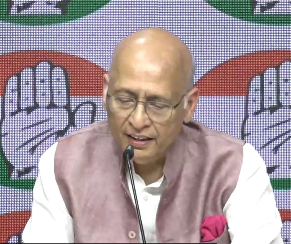 असहमति के बाद भी सहयोगी आयुक्तों को तरजीह नहीं देते ज्ञानेश कुमार, तत्काल दें इस्तीफा : कांग्रेस