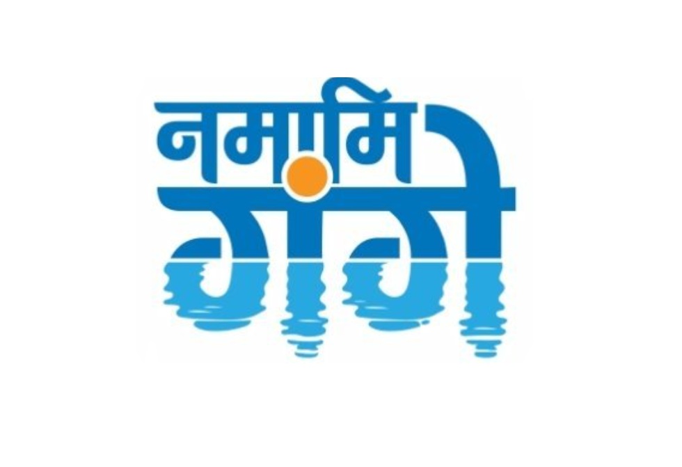 मोदी के सार्वजनिक जीवन के 25 वर्ष पूरे होने पर गंगा आरती, दीर्घायु की कामना