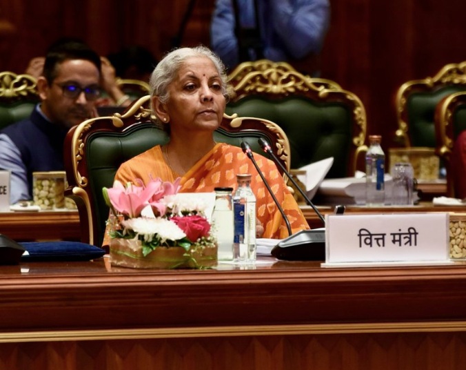 सीतारमण आईएमएफ-विश्व बैंक की बैठक में शामिल होने के लिए 14-18 अक्टूबर तक थाईलैंड की यात्रा पर