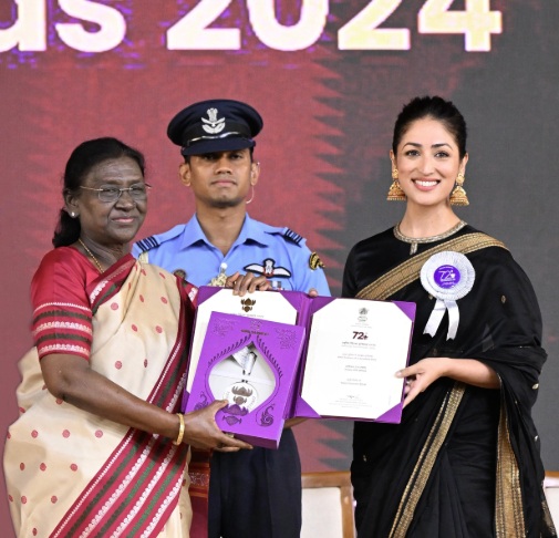 72वां राष्ट्रीय फिल्म पुरस्कार: राष्ट्रपति द्रौपदी मुर्मू ने विजेताओं को किया सम्मानित, अनंत नाग को दादासाहेब फाल्के पु…