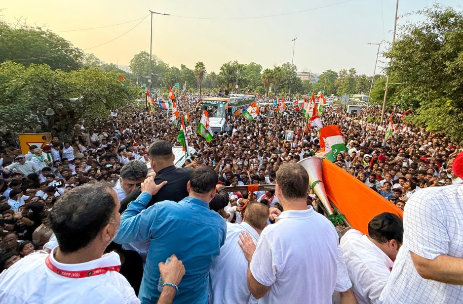 इंडिया गठबंधन का 'वोट चोरी' के खिलाफ विशाल मार्च, सुप्रीम कोर्ट में दायर की याचिका