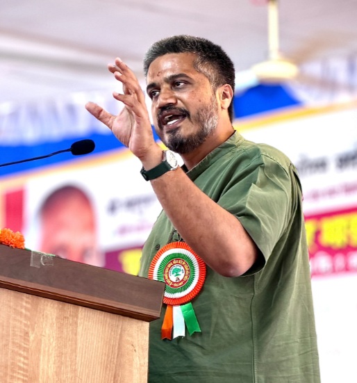 एमपीएससी विवाद बढ़ा : रोहित पवार ने दी इस्तीफे की धमी, महाराष्ट्र सरकार पर लगाया 'अहंकार के खेल' का आरोप