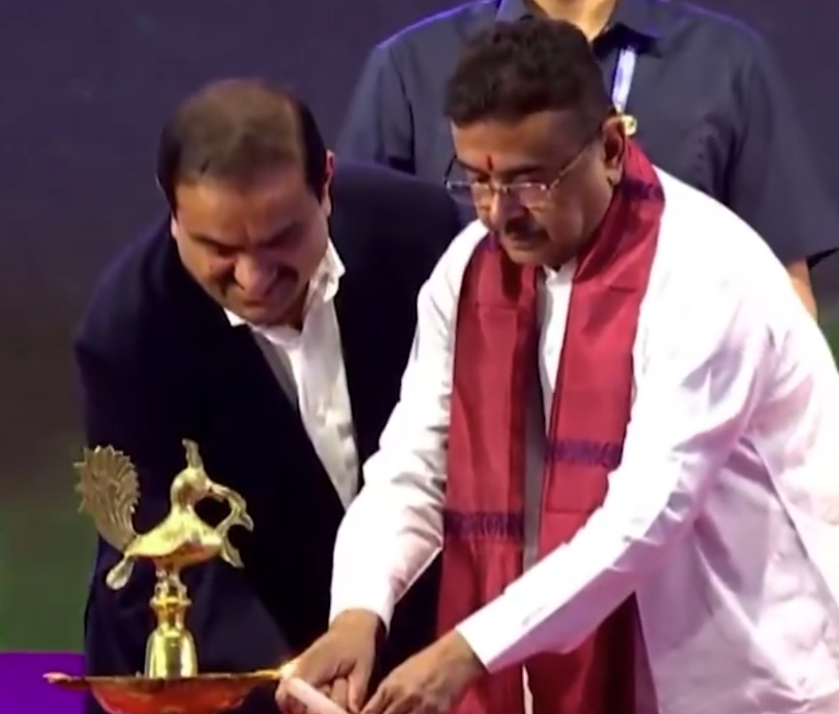 शुभेंदु ने अडानी समूह से बंगाल के पुनर्निर्माण में मदद करने का किया आग्रह, 2000-बेड वाले अस्पताल की आधारशिला रखी